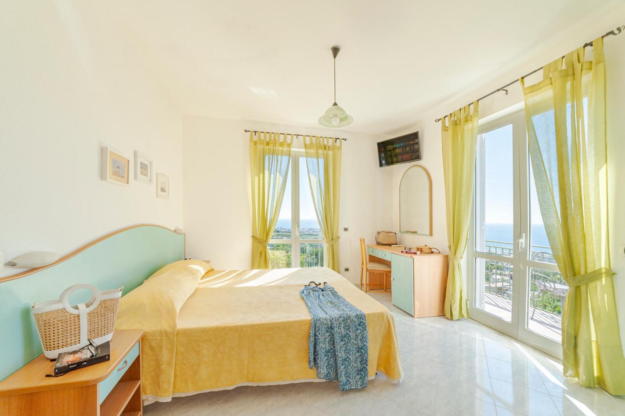 Poggio Del Sole Hotel Forio  Ngoại thất bức ảnh